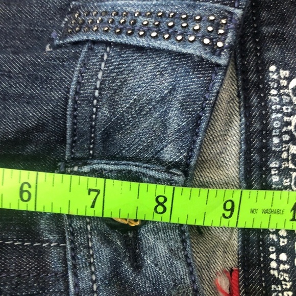 Womens Rhinestone Guess Jeans. Size 36/33 - Picture 10 of 10